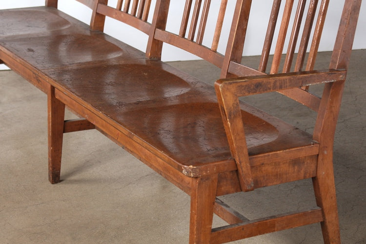 Oak Precinct Bench