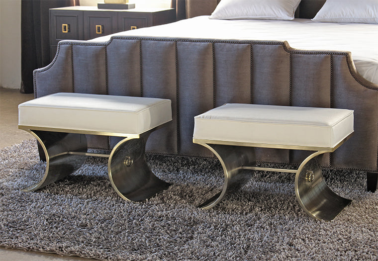 BH87 Jet Set Vanity Bench in White Leather with Brass Base
