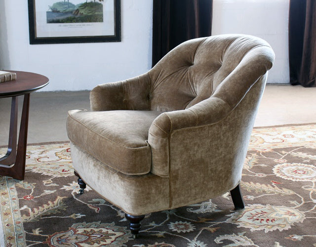 CC192 Hazel Velvet Tufted Club Chair