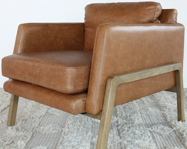 CC256 - Natural Oak Track Club Chair with Butterscotch Leather