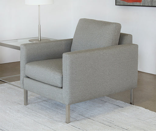 CC303 - Metro Track Club Chair