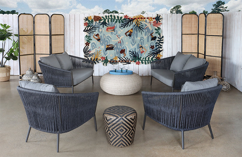 Vintage White Outdoor Coffee Table