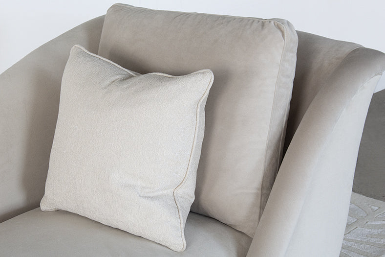 CL42 Avondale Chaise 