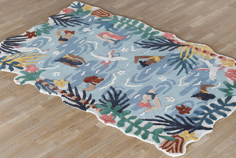 5' X 7'6" Tropical Swimmer Rug - Cleared