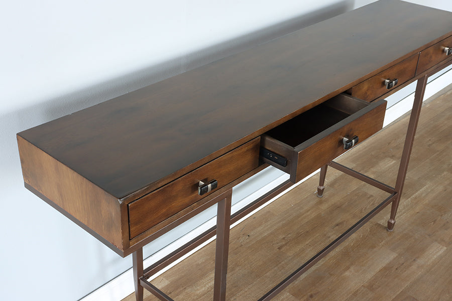 Artisan Console