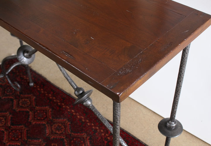 CS161 - Cuesta Walnut Console Table (detail)