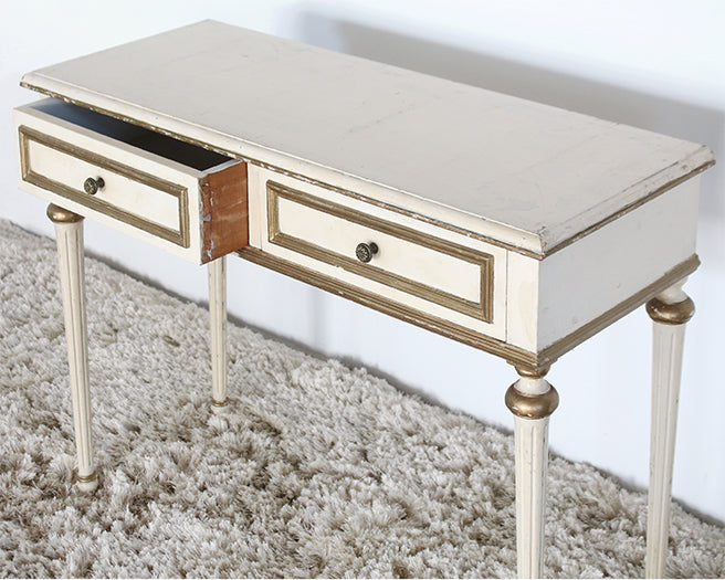 CS203 Antique Painted Console 