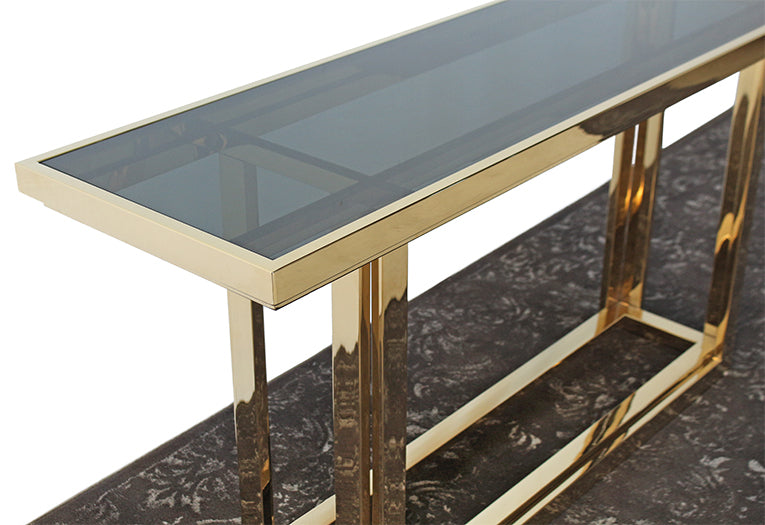 CS208 Donahue Console 