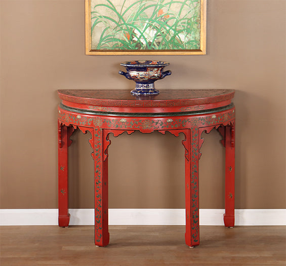 Vintage Red And Gold Style Chinese Console