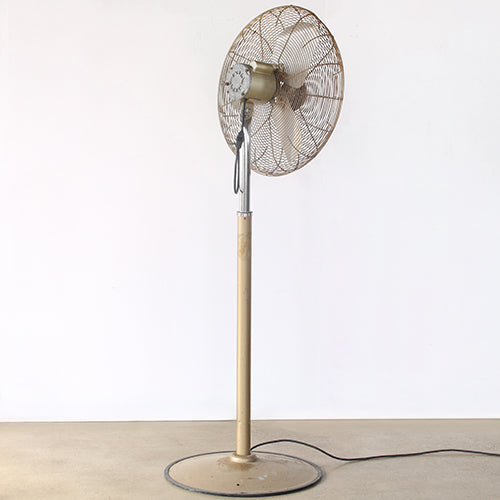 DECOR52 - Industrial Fan On Stand