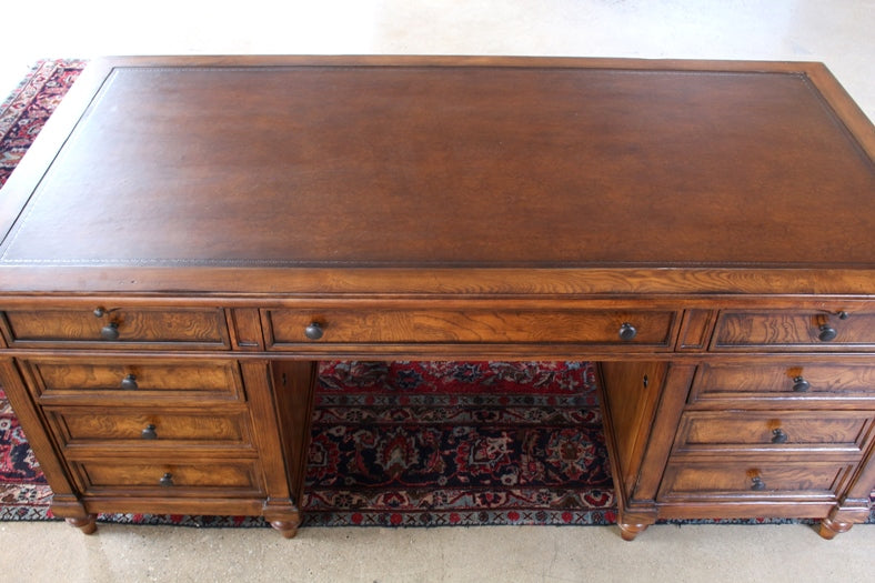 DK105 Burlwood Ash Executive Desk 