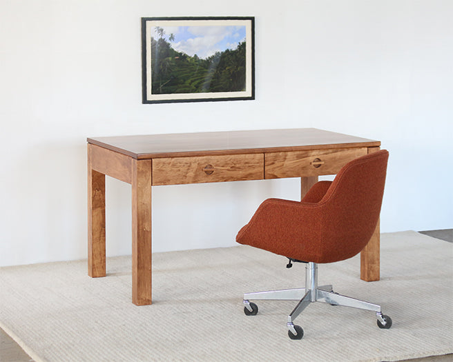 DK126 Metropolis Writing Desk
