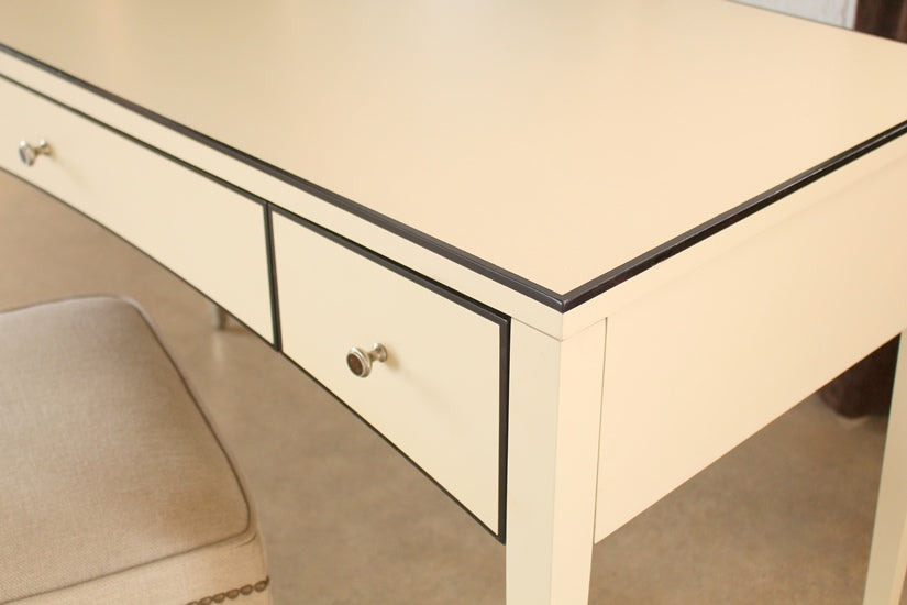 DK75 – Haven Desk