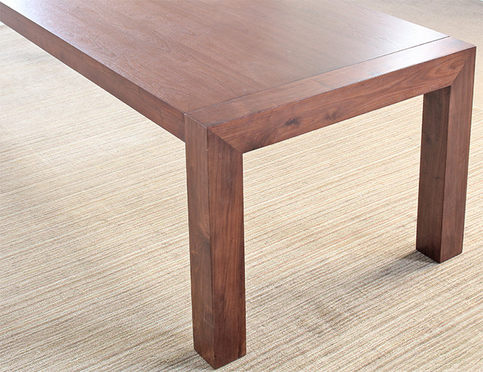 DT124 Mitchell Gold Halsted Dining Table
