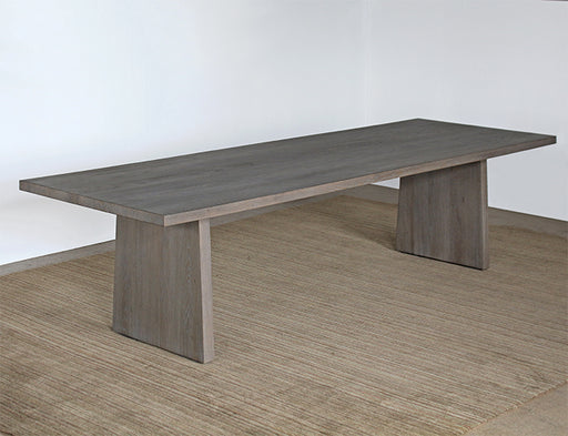 DT134 Landon Dining Table