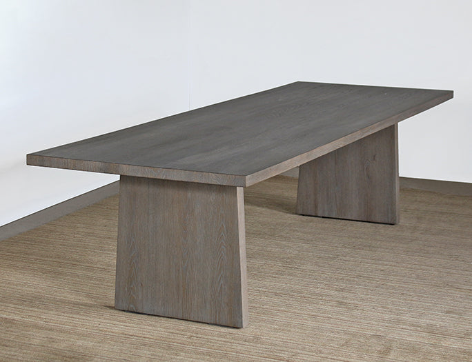 DT134 Landon Dining Table