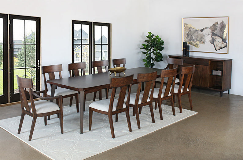 DT200 - Pfeiffer Point Dining Table With Iron Tapered Legs