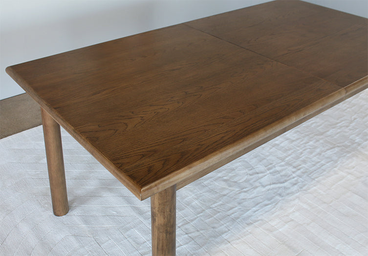 Toasted Natural Oak Dining Table With Extension