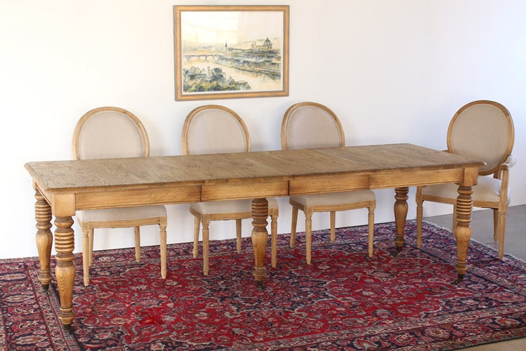 Turned Leg Oak Dining Table