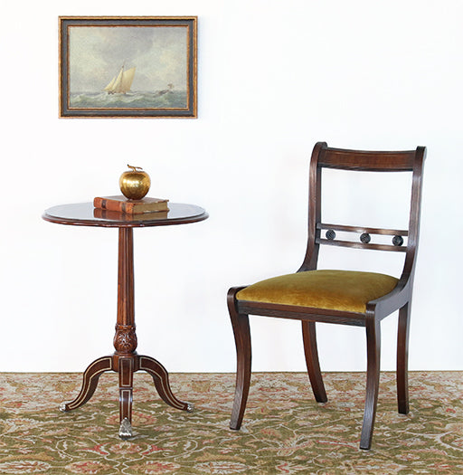 ET506 - Louis XV Walnut And Mahogany Accent Table