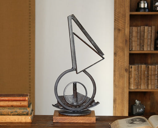 FIG201 Untitled Sculpture #1 w/ base
