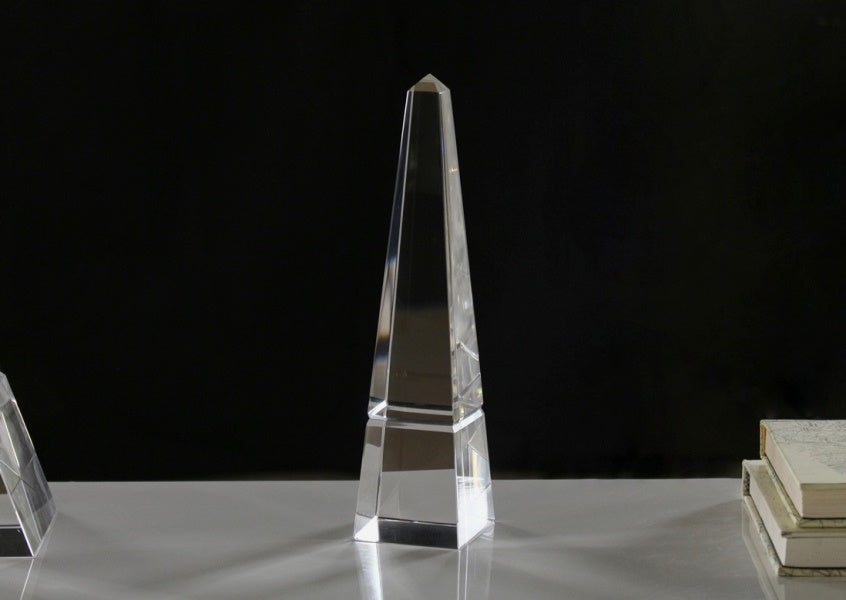 FIG223 10-Inch Crystal Groove Base Obelisk