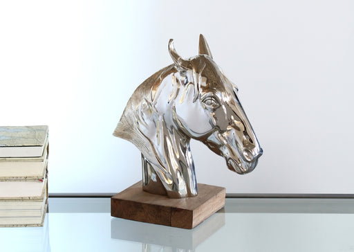 FIG268 Leighton Sculpture 