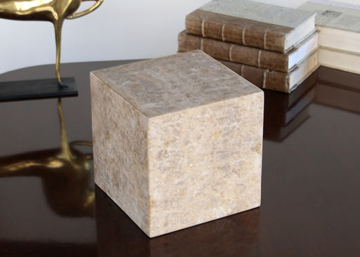 FIG307 The Cube