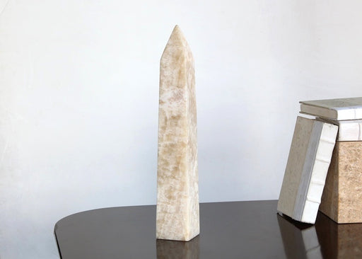 FIG308 White Marble Obelisk 