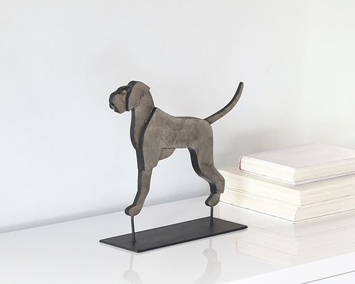FIG358 Small Flat Dog Figurine