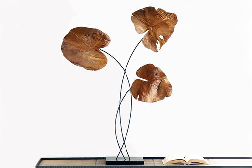 FIG362 Carved 3-Leaf Sculpture