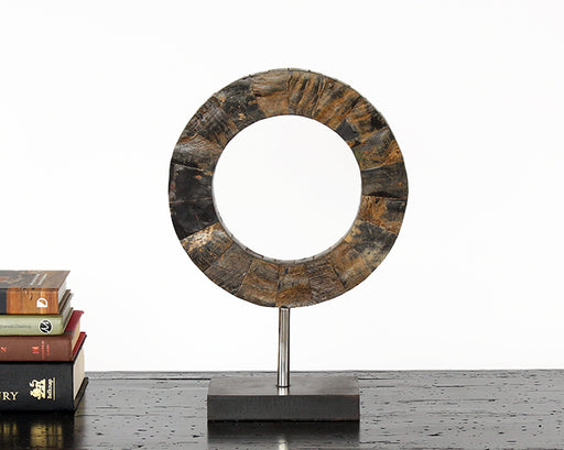 FIG390 - Small Ring Sculpture