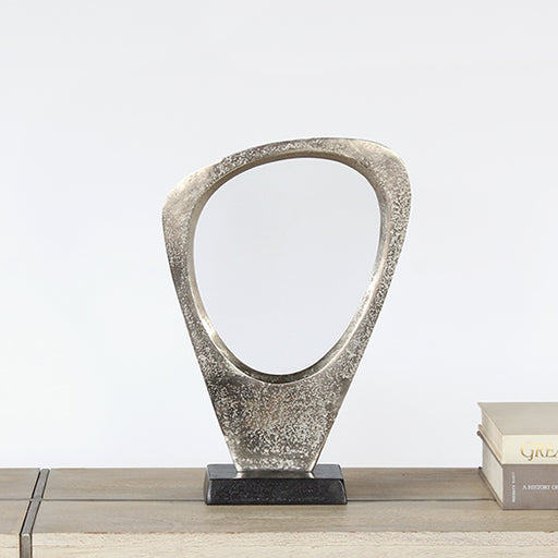FIG403 - Edwin Sculpture #1