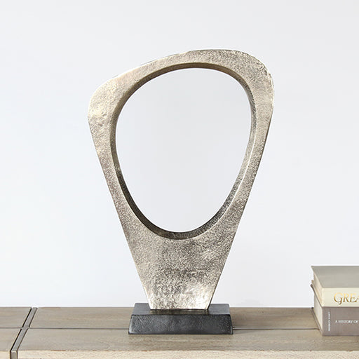 FIG404 - Edwin Sculpture #2 