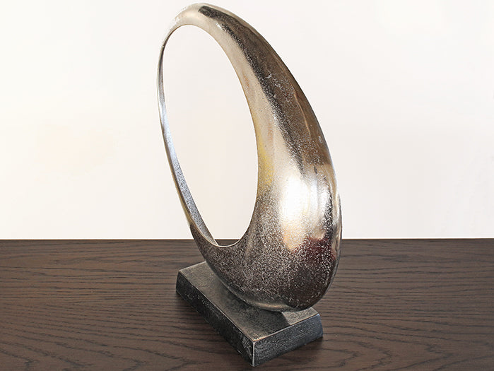 FIG424 - Abstract Crescent Moon Sculpture