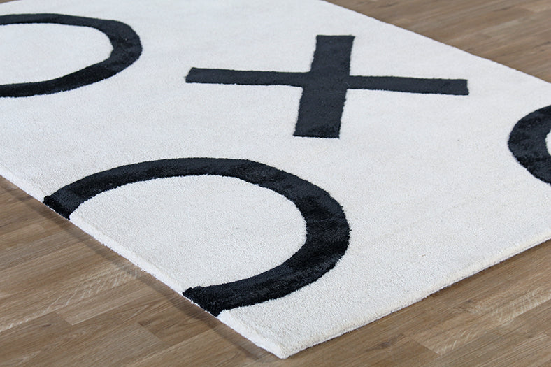 XO Kids Handmade Hooked Wool Rug 4' X 6'