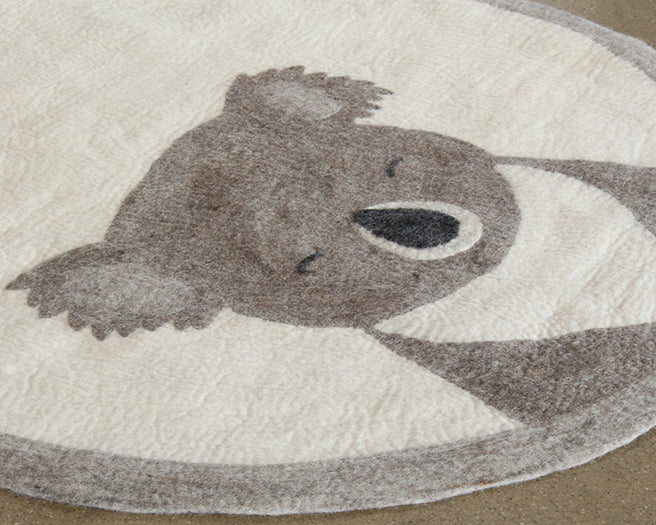 Koala Rug In Light Stone/Natural 48"W