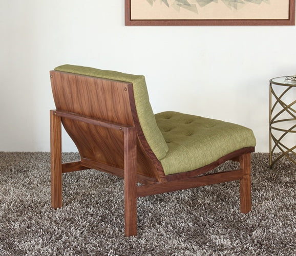 LC220 Powell Chair