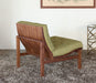 LC220 Powell Chair