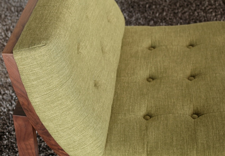 LC220 Powell Chair