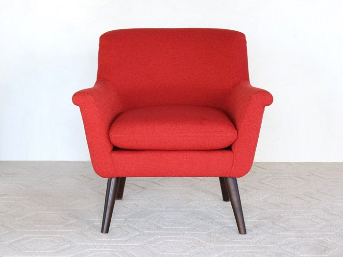 LC242 Murphy Lounge Chair in Poppy Red 