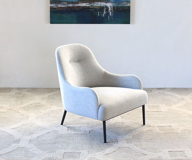 LC254 Swoon Lounge Chair