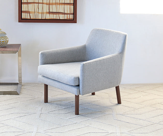 LC257 Clipper Lounge Chair in Ash Gray