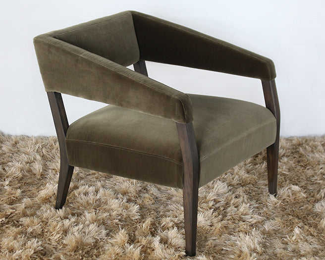 LC267 Gary Lounge Chair