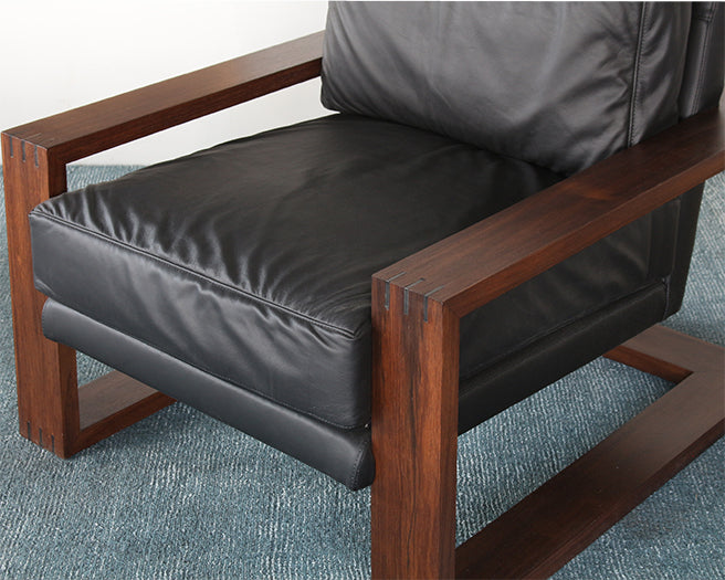 LC279 - Milton Chair