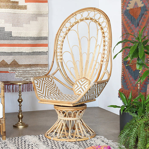 LC314 - South Seas Rattan Swivel Peacock Chair