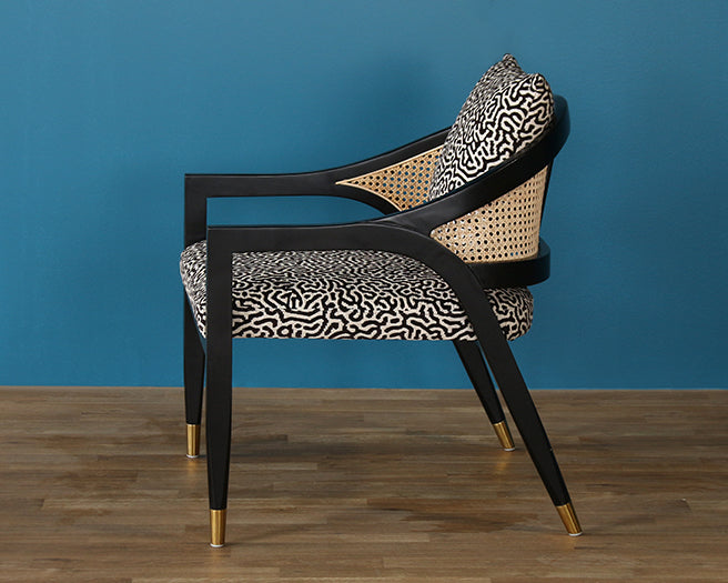 Black And White Maze Fabric Lounge Chair With Cane