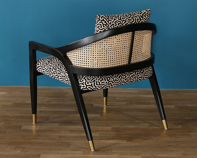 Black And White Maze Fabric Lounge Chair With Cane