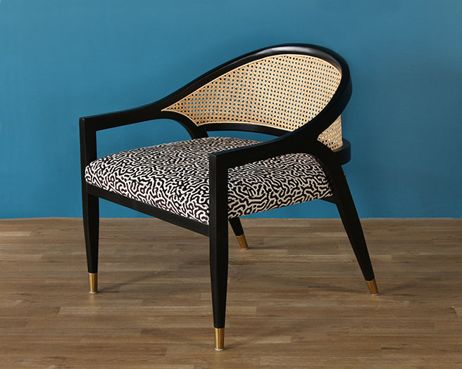 Black And White Maze Fabric Lounge Chair With Cane
