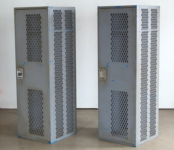 LOCK01 - Gray Precinct Locker